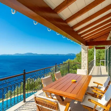 House On The Rocks Villa Nisaki (Corfu)